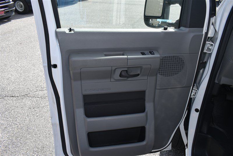 Used 2023 Ford E-350 and Econoline 350 Super Duty w/ Power Windows & Locks Group RWD image 7