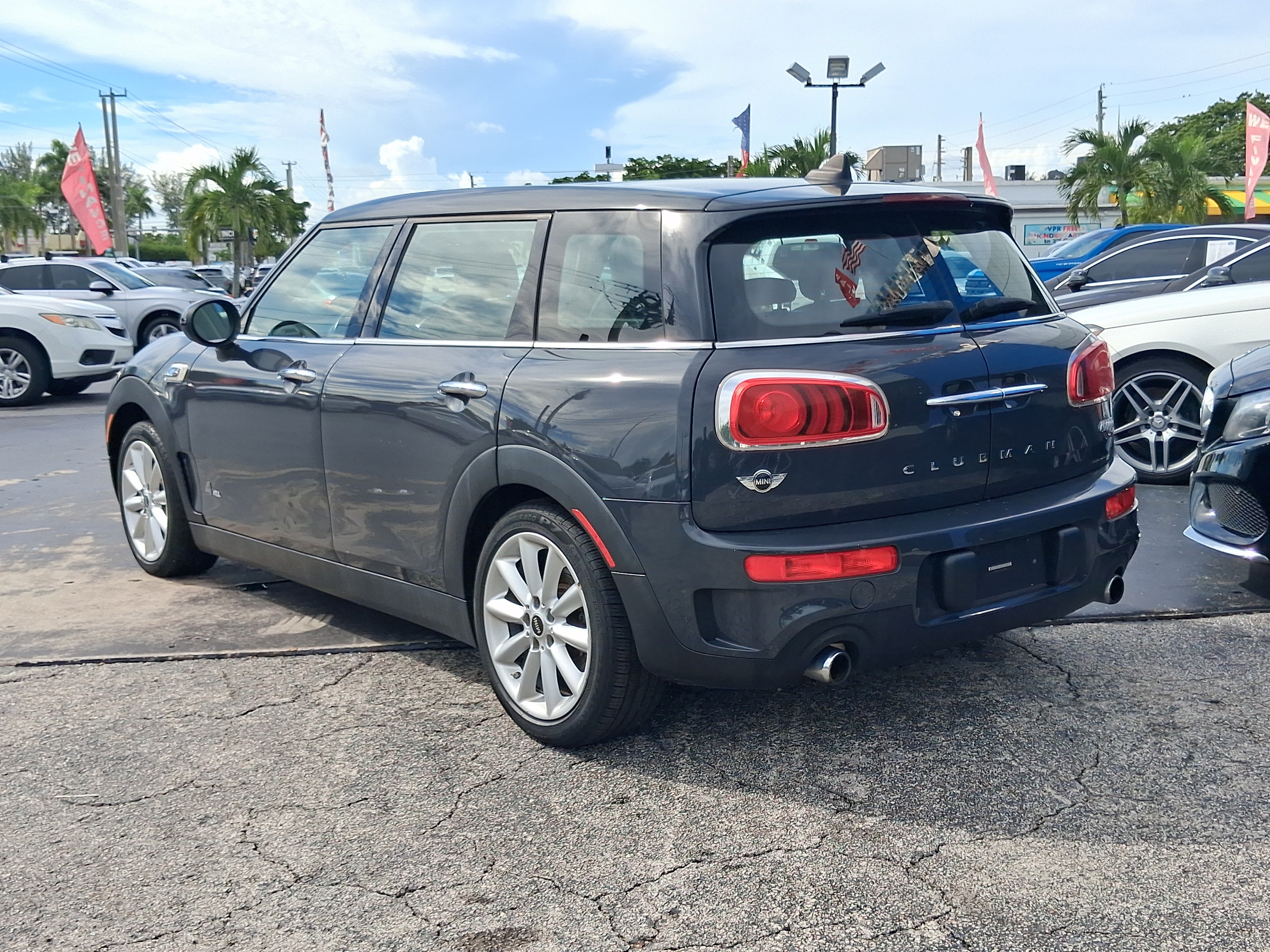 Used 2017 MINI Cooper Clubman S AWD/4WD image 7
