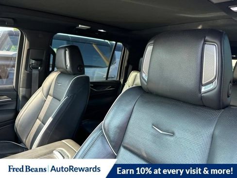 Used 2023 Cadillac Escalade ESV Sport w/ Touring Package AWD/4WD image 7
