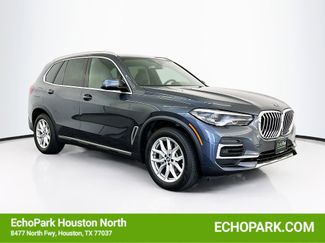 Used 2022 BMW X5 xDrive40i w/ Premium Package video 1