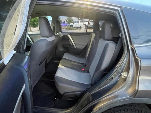 Used 2014 Toyota RAV4 LE AWD/4WD image 27