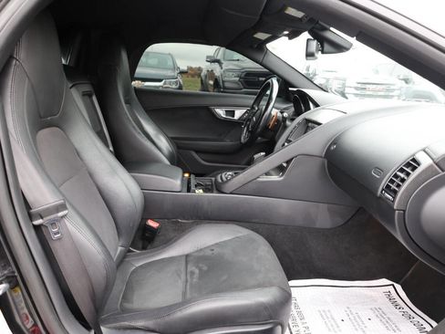 Used 2016 Jaguar F-TYPE S image 15