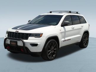Used 2021 Jeep Grand Cherokee Trailhawk w/ Trailhawk Luxury Group AWD/4WD video 3