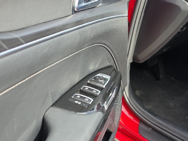 Certified 2025 Kia K5 GT-Line AWD/4WD image 19