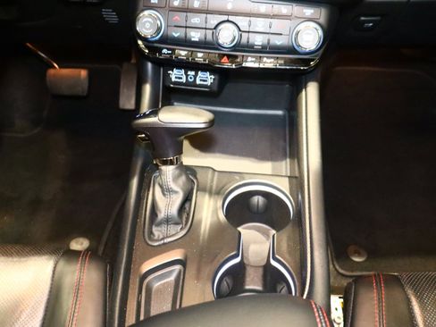 Used 2024 Dodge Durango GT image 29