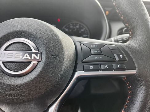 Used 2024 Nissan Kicks SR w/ SR Premium Package image 13