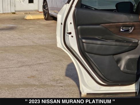 Used 2023 Nissan Murano Platinum w/ Cargo Package image 18