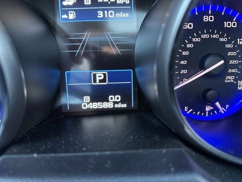 Used 2017 Subaru Outback 3.6R Touring image 9