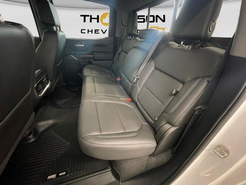Used 2019 GMC Sierra 1500 SLT w/ SLT Premium Package AWD/4WD image 13