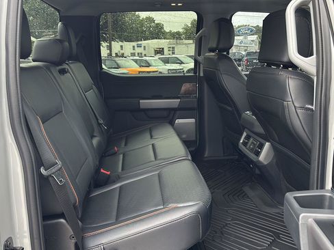 Used 2026 Ford F250 Lariat AWD/4WD image 18