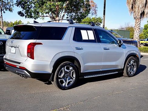 Used 2025 Hyundai Palisade SEL image 8