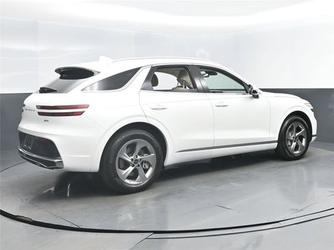 New 2026 Genesis GV70 2.5T Select image 4