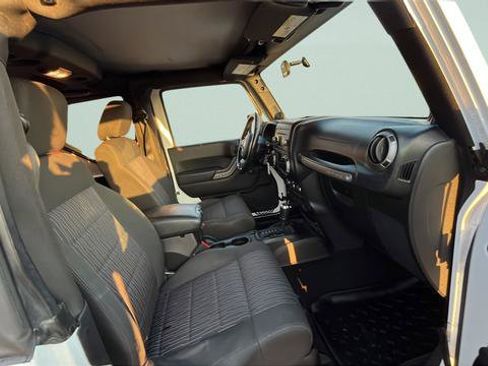 Used 2011 Jeep Wrangler Sport image 26