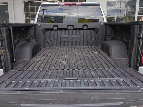 Used 2025 GMC Sierra 1500 Denali w/ Denali Carbonpro Edition AWD/4WD image 16