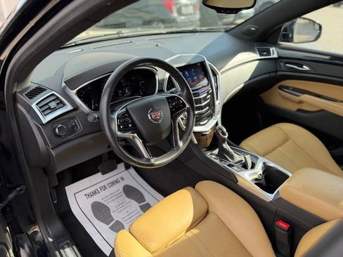 Used 2014 Cadillac SRX Luxury w/ Driver Awareness Package image 20