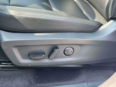 Used 2025 Nissan Murano SL AWD/4WD image 25