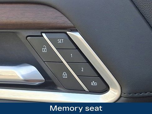 Used 2025 GMC Sierra 3500 Denali Ultimate image 16