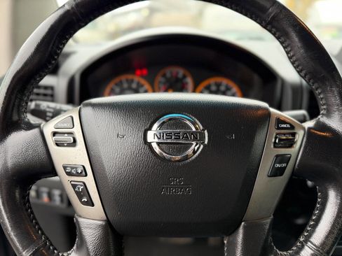 Used 2013 Nissan Titan PRO-4X image 37