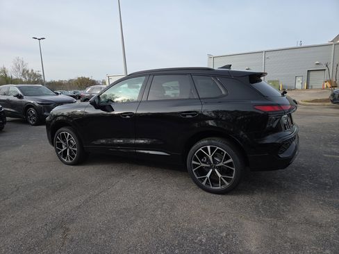 New 2026 Audi Q3 quattro 2.0T image 3