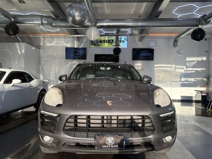 Used 2016 Porsche Macan S AWD/4WD image 1