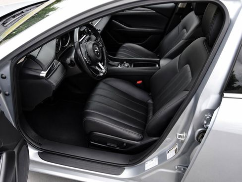 Used 2018 MAZDA MAZDA6 Touring FWD image 11