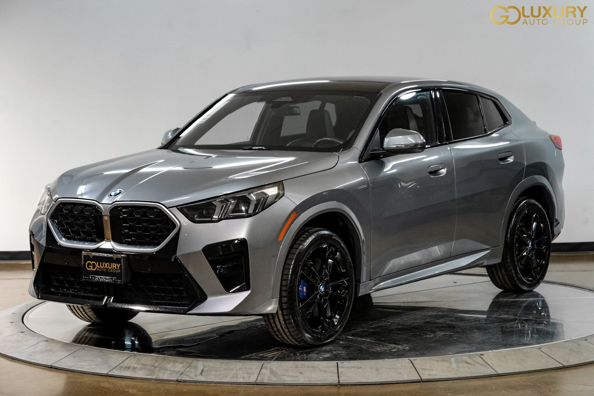 Used 2026 BMW X2 xDrive28i AWD/4WD image 8
