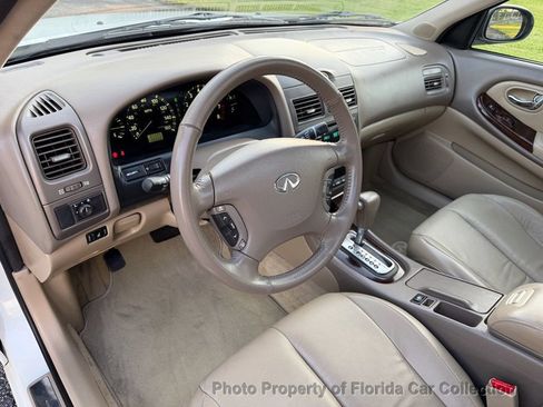 Used 2001 INFINITI I30 image 31