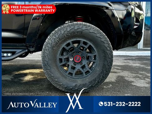 Used 2022 Toyota 4Runner TRD Pro AWD/4WD image 9
