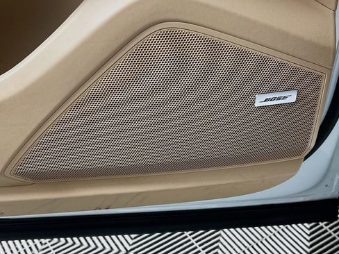 Used 2023 Porsche Cayenne S image 19