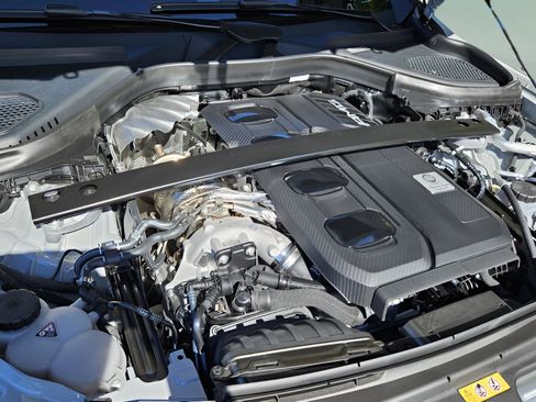 New 2026 Mercedes-Benz GLC 43 AMG 4MATIC image 25