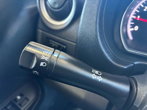 Used 2019 Nissan Versa SV image 12