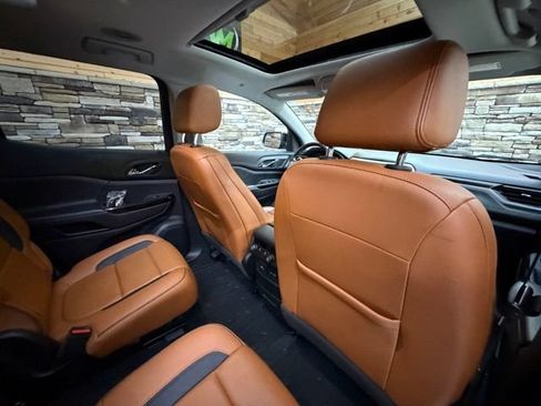 Used 2020 GMC Acadia AT4 w/ Driver Alert Package II AWD/4WD image 35