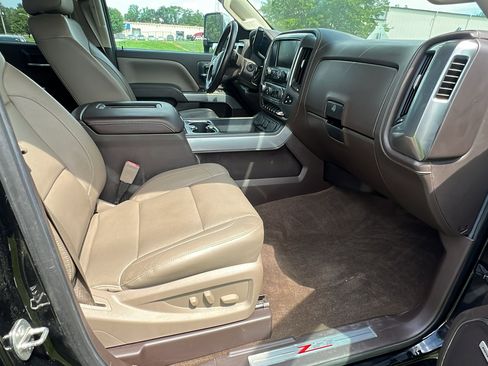 Used 2016 Chevrolet Silverado 2500 LTZ w/ Duramax Plus Package image 21