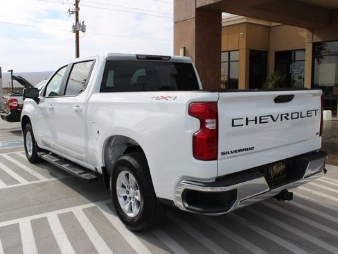 Used 2025 Chevrolet Silverado 1500 LT w/ LPO, Dark Essentials Package AWD/4WD image 6