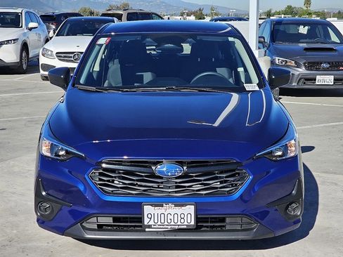 Certified 2025 Subaru Impreza 2.0i image 7