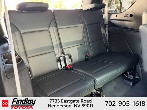 Used 2023 GMC Yukon Denali AWD/4WD image 13