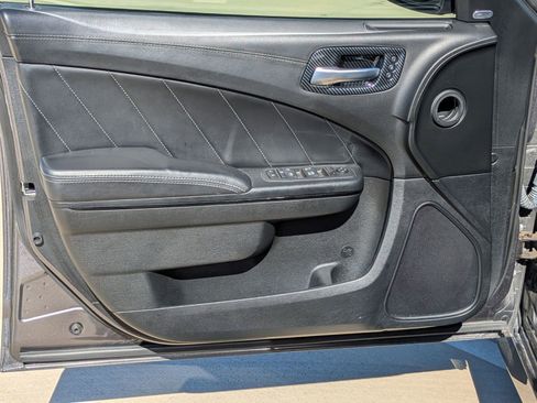 Used 2022 Dodge Charger R/T w/ Plus Group image 11