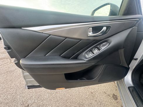 Used 2016 INFINITI Q50 Premium image 12