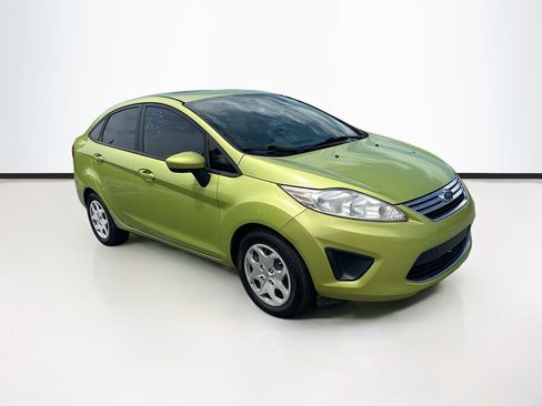 Used 2011 Ford Fiesta SE w/ 201A Rapid Spec Order Code FWD image 1