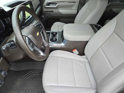 Certified 2024 Chevrolet Silverado 2500 LTZ w/ LTZ Convenience Package image 14