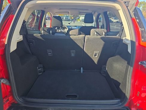 Used 2018 Ford EcoSport SE w/ SE Convenience Package image 17