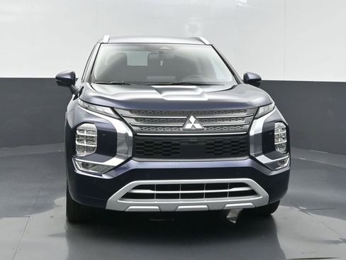 Used 2024 Mitsubishi Outlander SEL image 4