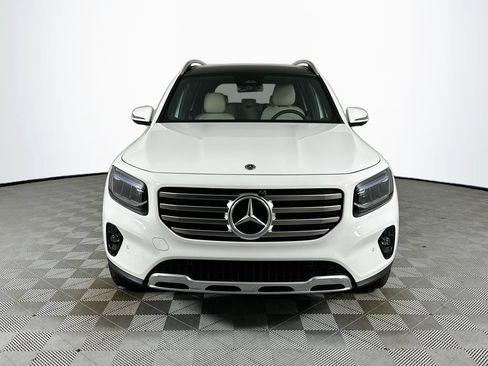 Used 2026 Mercedes-Benz GLB 250 image 2