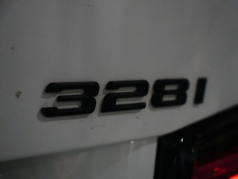 Used 2015 BMW 328i Sedan image 22