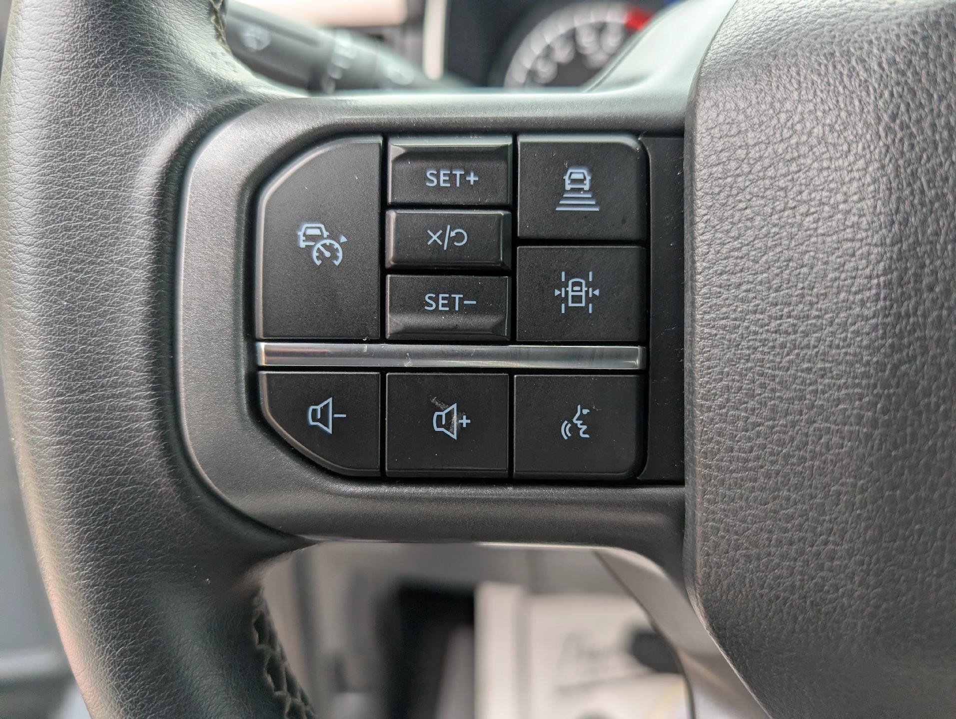 Used 2023 Ford F150 XLT w/ Equipment Group 302A High AWD/4WD image 24