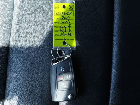 Used 2019 Volkswagen GTI SE w/ SE Experience Package image 59