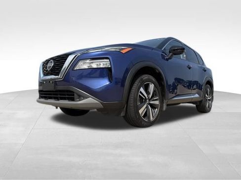 Used 2021 Nissan Rogue SL w/ Premium Package FWD image 5