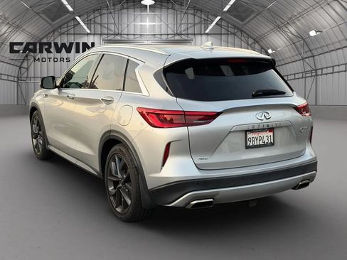 Used 2019 INFINITI QX50 Essential w/ Sensory Package AWD/4WD image 6