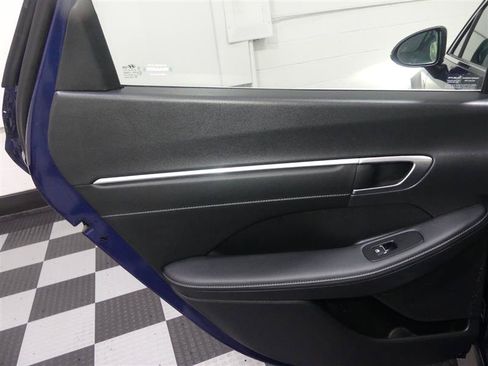 Used 2020 Hyundai Sonata Limited w/ Cargo Package FWD image 26