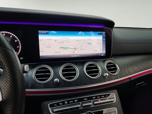 Used 2018 Mercedes-Benz E 43 AMG 4MATIC Sedan image 20